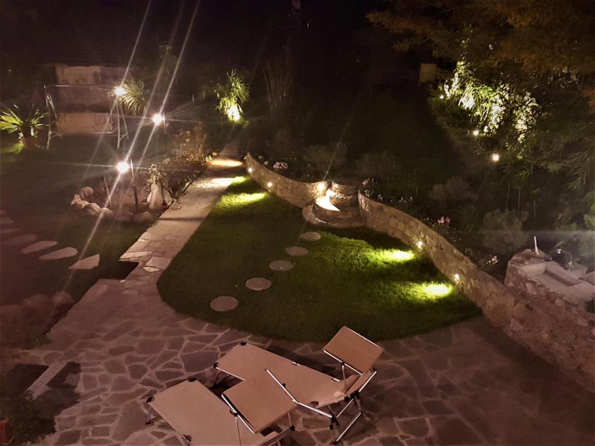 Casa Vacanze Family Albisola Superiore Buitenkant foto