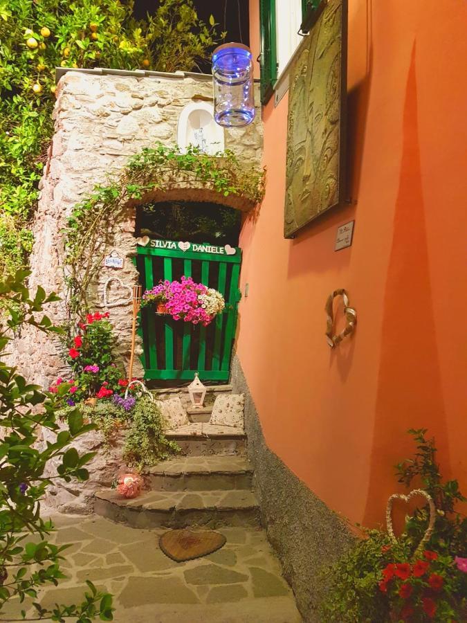 Casa Vacanze Family Albisola Superiore Buitenkant foto