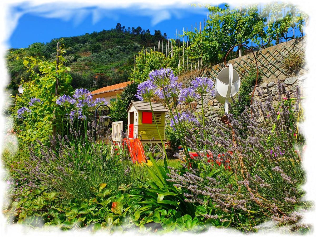Casa Vacanze Family Albisola Superiore Buitenkant foto
