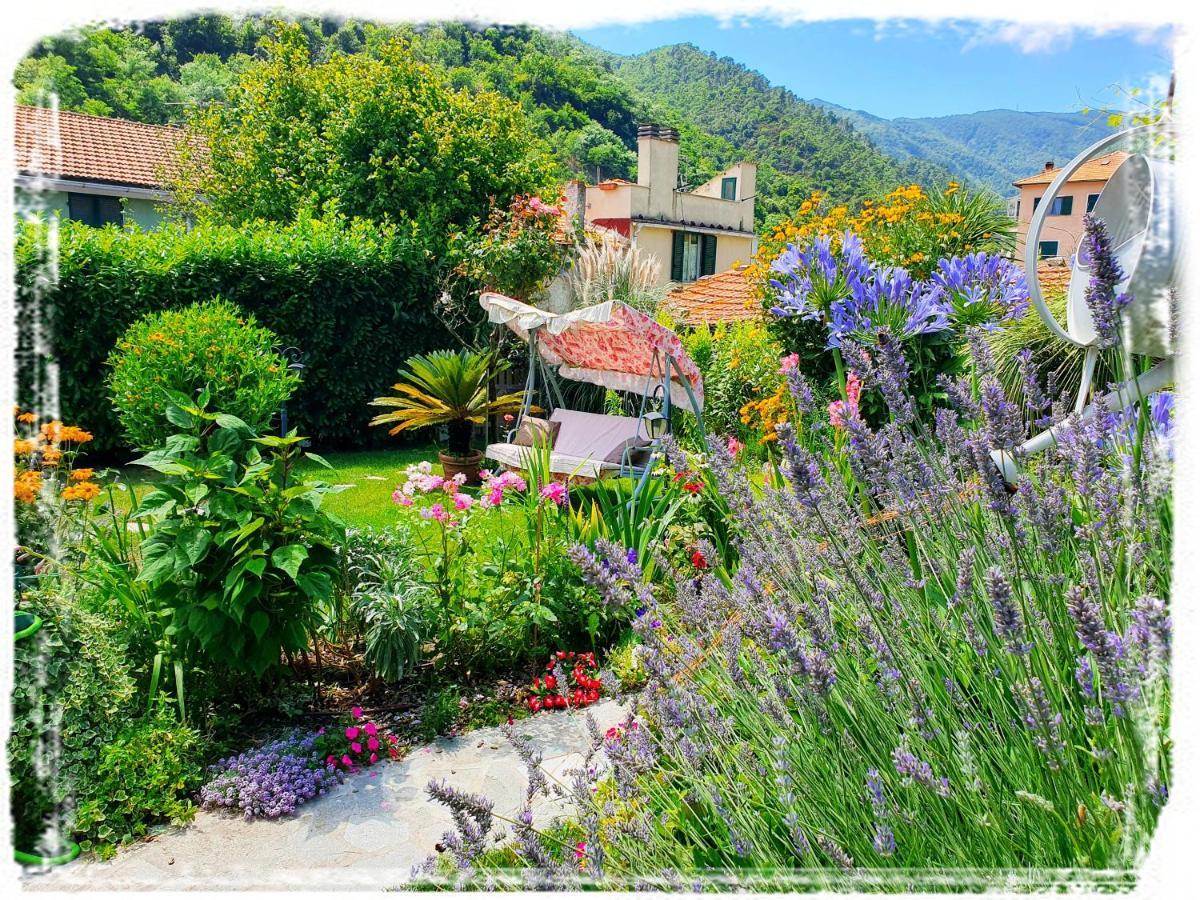 Casa Vacanze Family Albisola Superiore Buitenkant foto