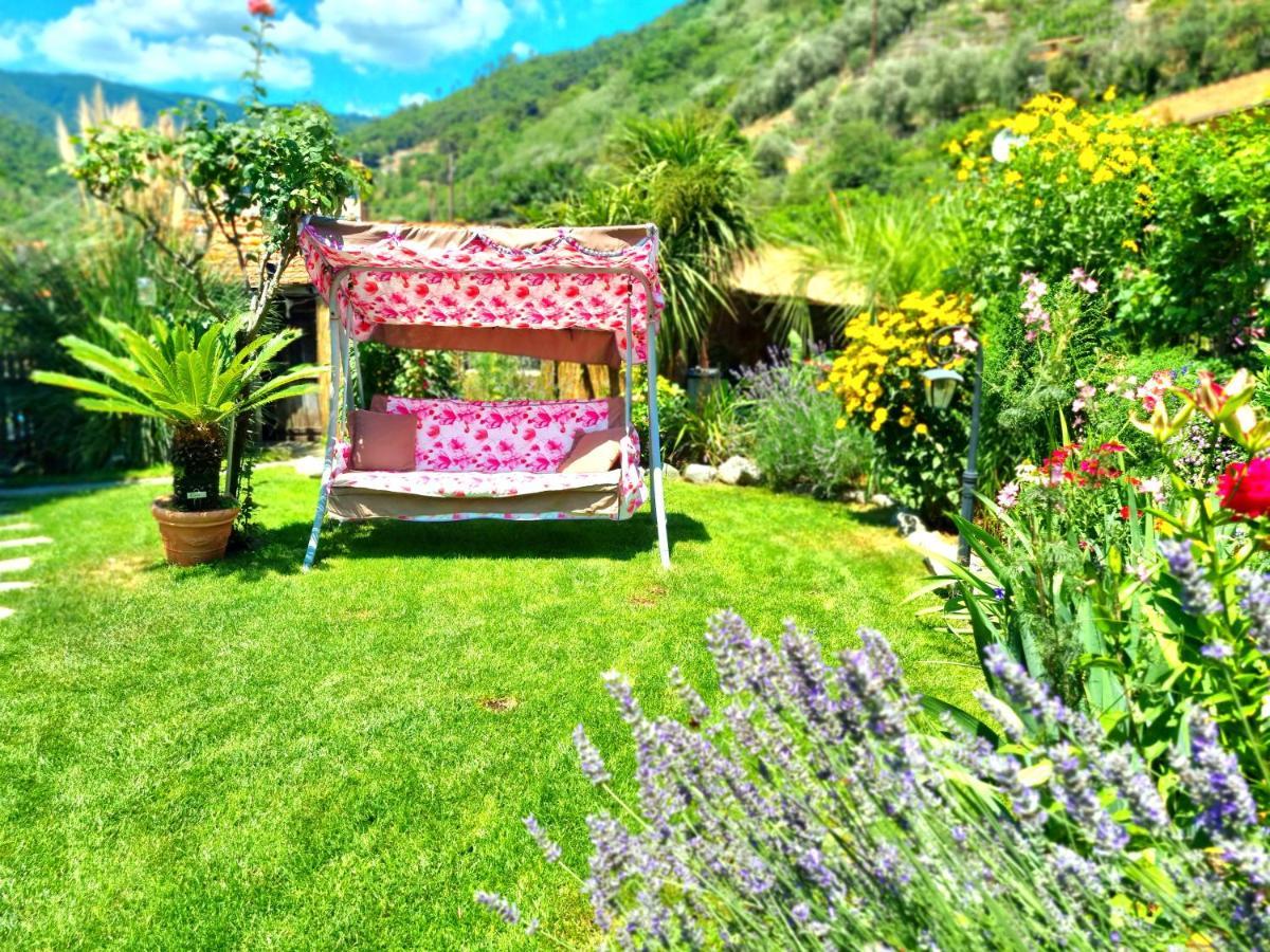 Casa Vacanze Family Albisola Superiore Buitenkant foto
