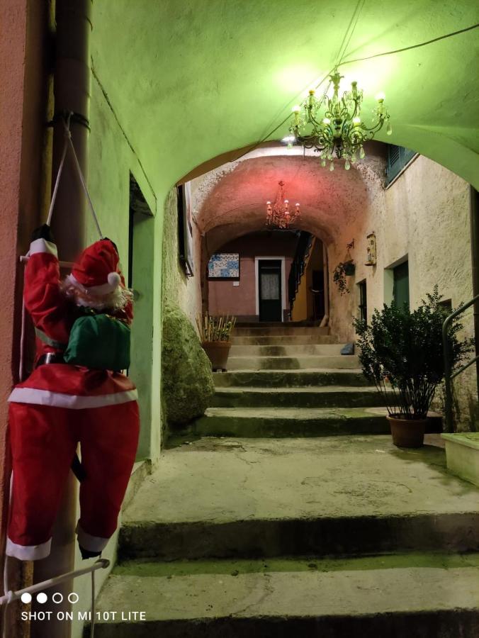 Casa Vacanze Family Albisola Superiore Buitenkant foto