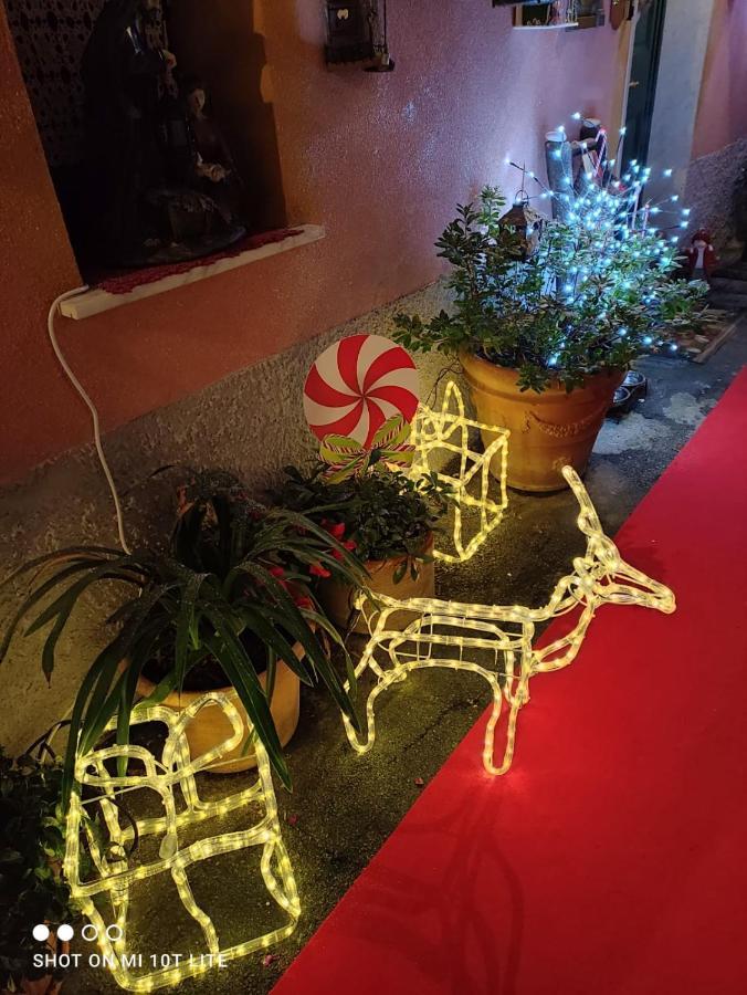 Casa Vacanze Family Albisola Superiore Buitenkant foto